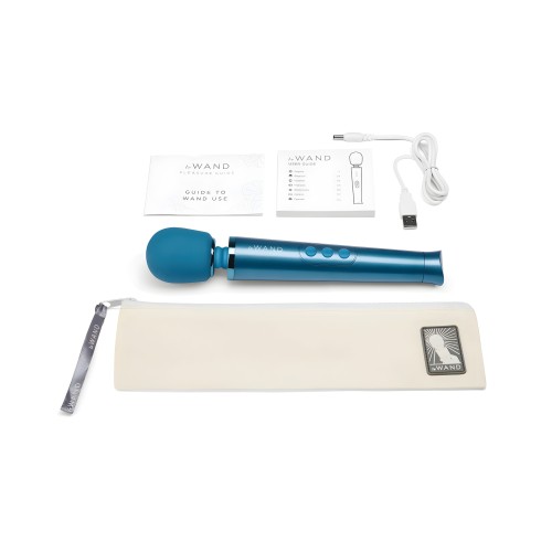 Le Wand Petite Rechargeable Massager Blue