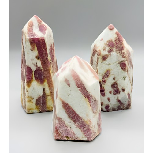 Obelisco Pulido de Rubelita - Conexión del Corazón