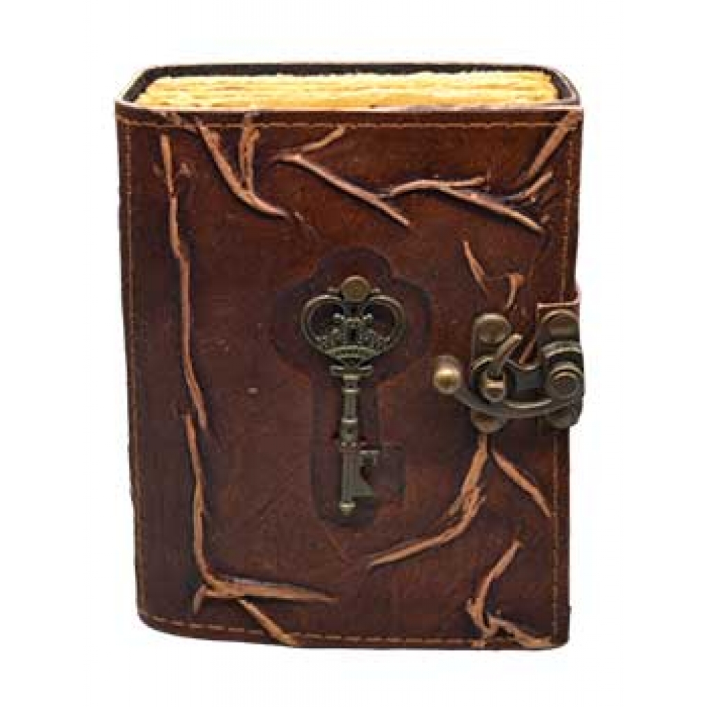 Key aged looking paper leather w/ latch