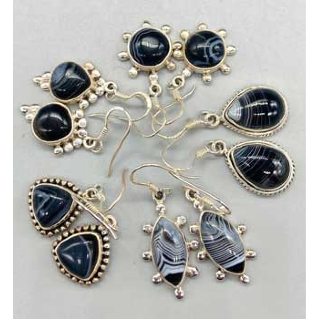 Black Banded various earrings